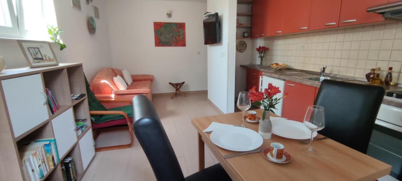 Apartment "Orangina" Sea - Nature - Relax - Ideal For Couples Dubrovnik Dış mekan fotoğraf